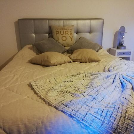 Casinha Do Talasnal Lousa  Room photo