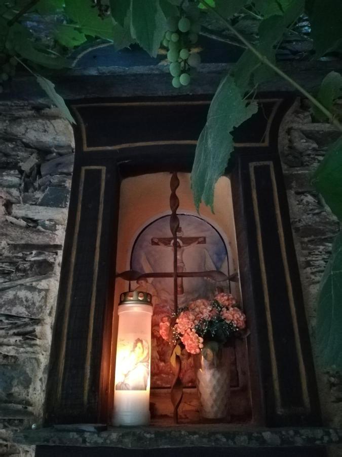 Casinha Do Talasnal Lousa  Exterior photo